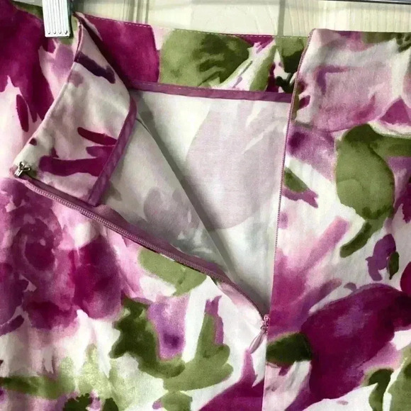 Jones wear stretch Pink& green floral pencil skirt  Cottagecore Size 10P - Picture 3 of 6